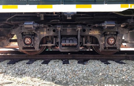GP15_EACX1547_3 GP15-1 locomotive wheels