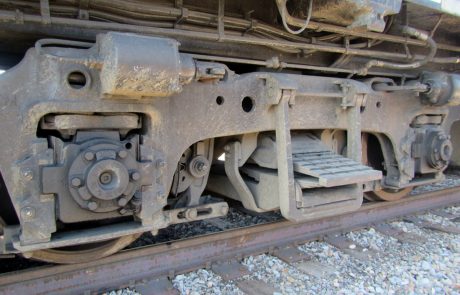 MP15DC_Unit2389_2 MP15DC Locomotive wheels