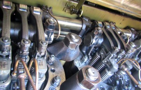 SW1500 Locomotive pistons