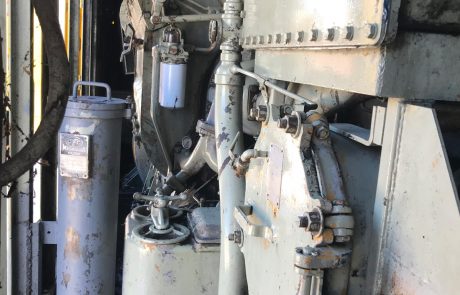 SW900 Locomotive engine